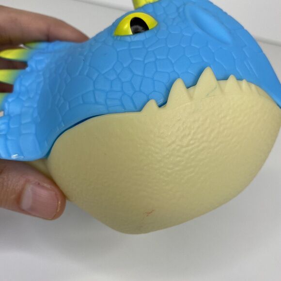 Wendys Stormfly Snack Bowl How to Train Your Dragon Dreamworks 2014 Kid Meal Toy - Picture 12 of 12